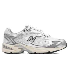 725v1 - White/Metallic Silver/Slate Grey