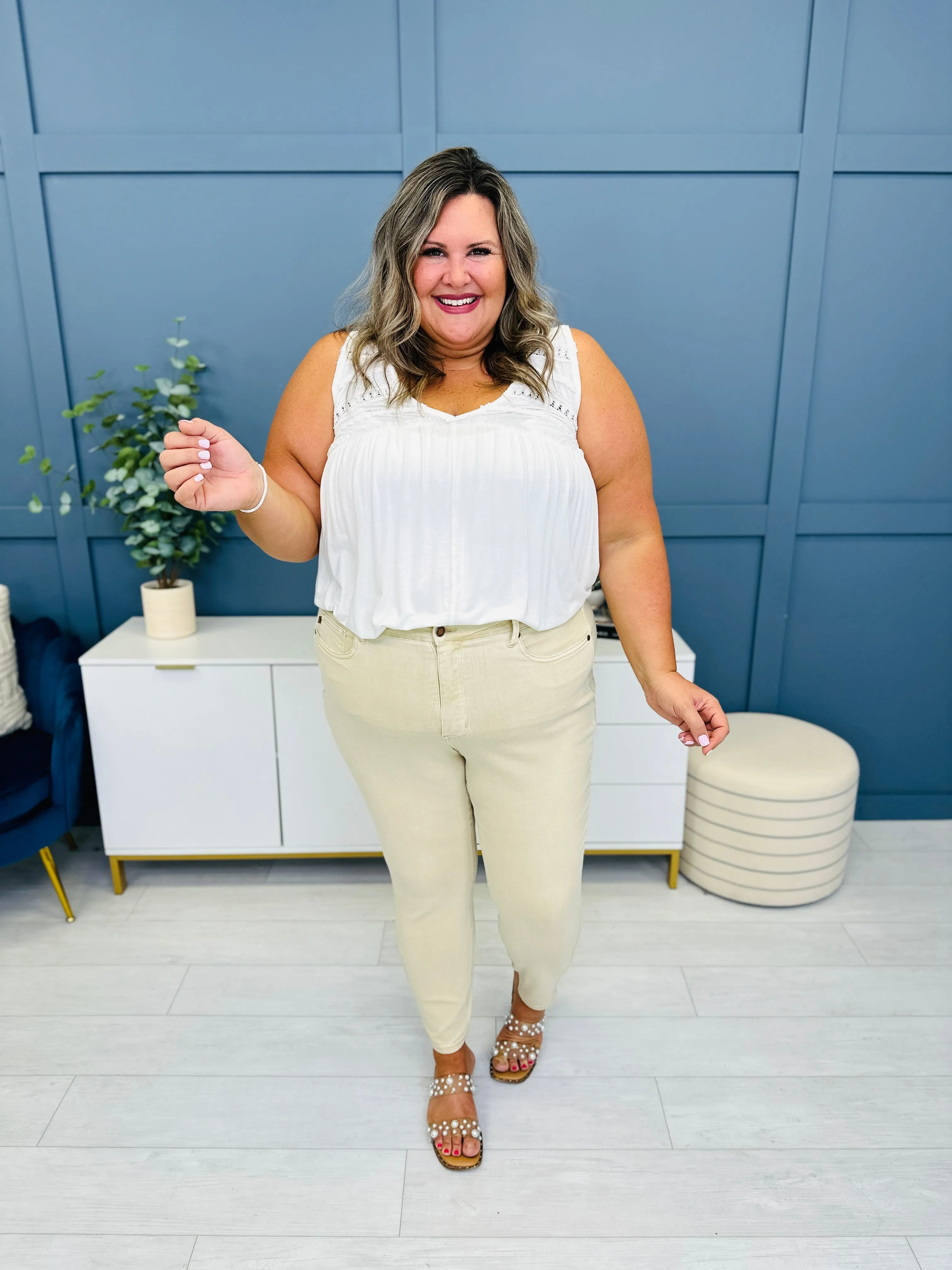 Judy Blue Khaki is The New White Tummy Control Skinny Jeans in Reg/Curvy