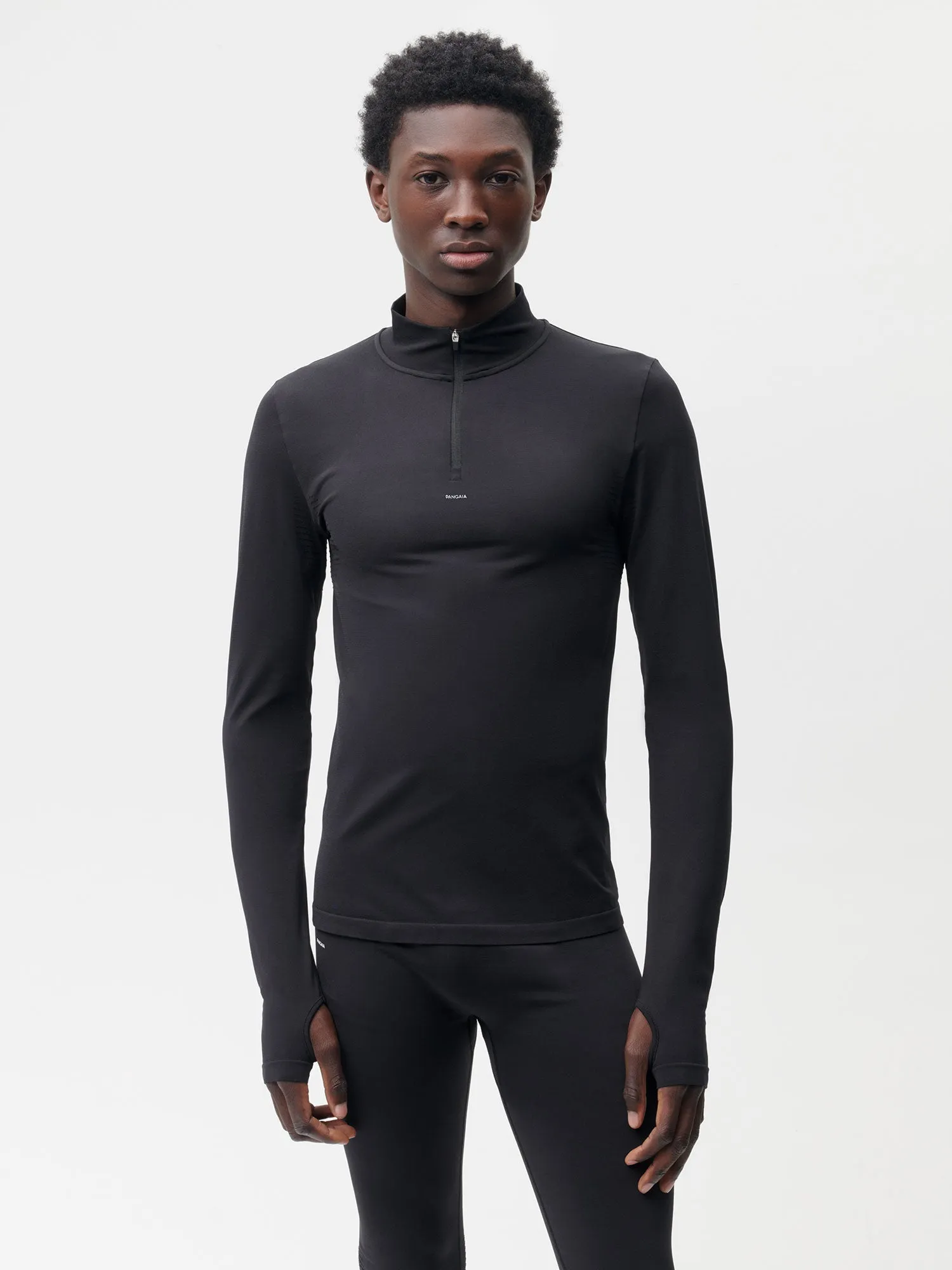 Men's Plant-Stretch Long Sleeve Half-Zip Top—black