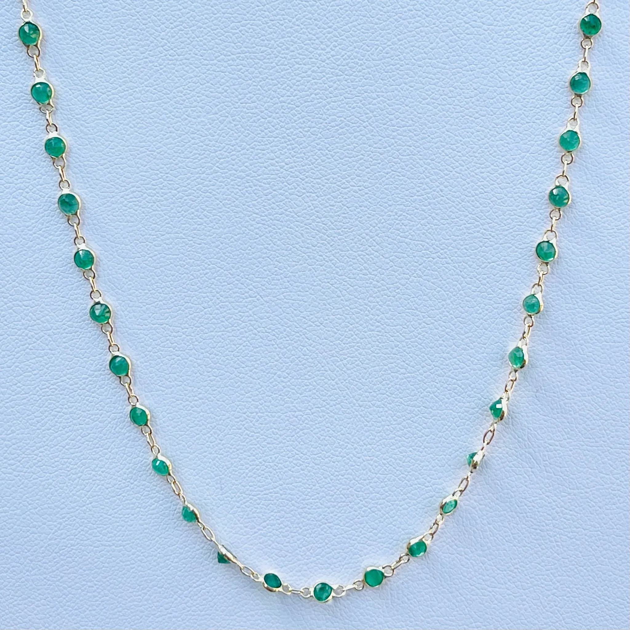 WD959 14kt Green Emeralds by the Yard Necklace